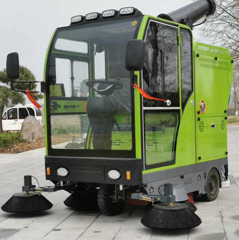 宝山道路清洁广泛应用电动环卫清扫车